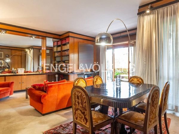 appartamento in vendita a Roma in zona Appio Claudio