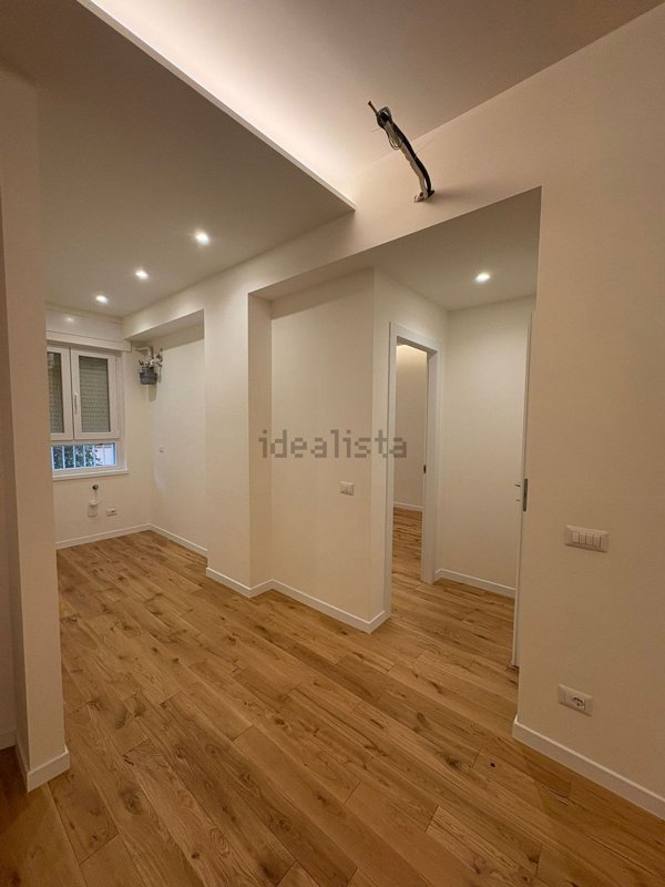 appartamento in vendita a Roma in zona Ardeatino