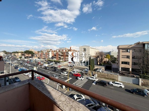appartamento in vendita a Roma in zona Aurelio