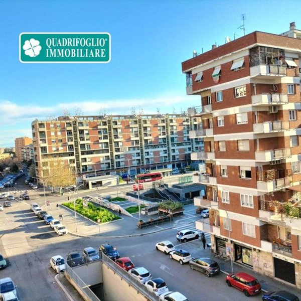appartamento in vendita a Roma in zona Prenestino-Labicano