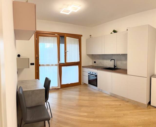 appartamento in vendita a Roma in zona Giuliano Dalmata