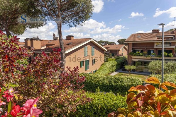 appartamento in vendita a Roma in zona Grottarossa