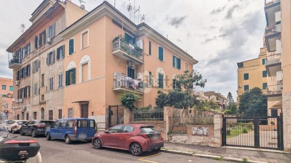 appartamento in vendita a Roma in zona Prenestino-Centocelle