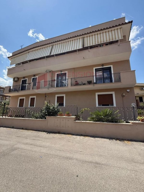 appartamento in vendita a Roma in zona Castelverde