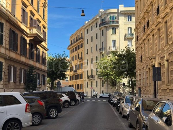 appartamento in vendita a Roma in zona Rione Prati