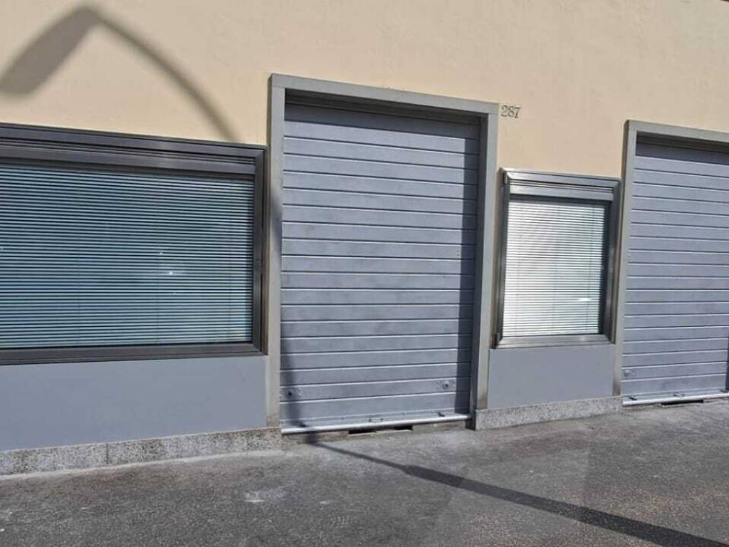 negozio in vendita a Roma in zona Appio Latino