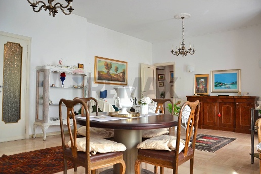 appartamento in vendita a Roma in zona Cesano