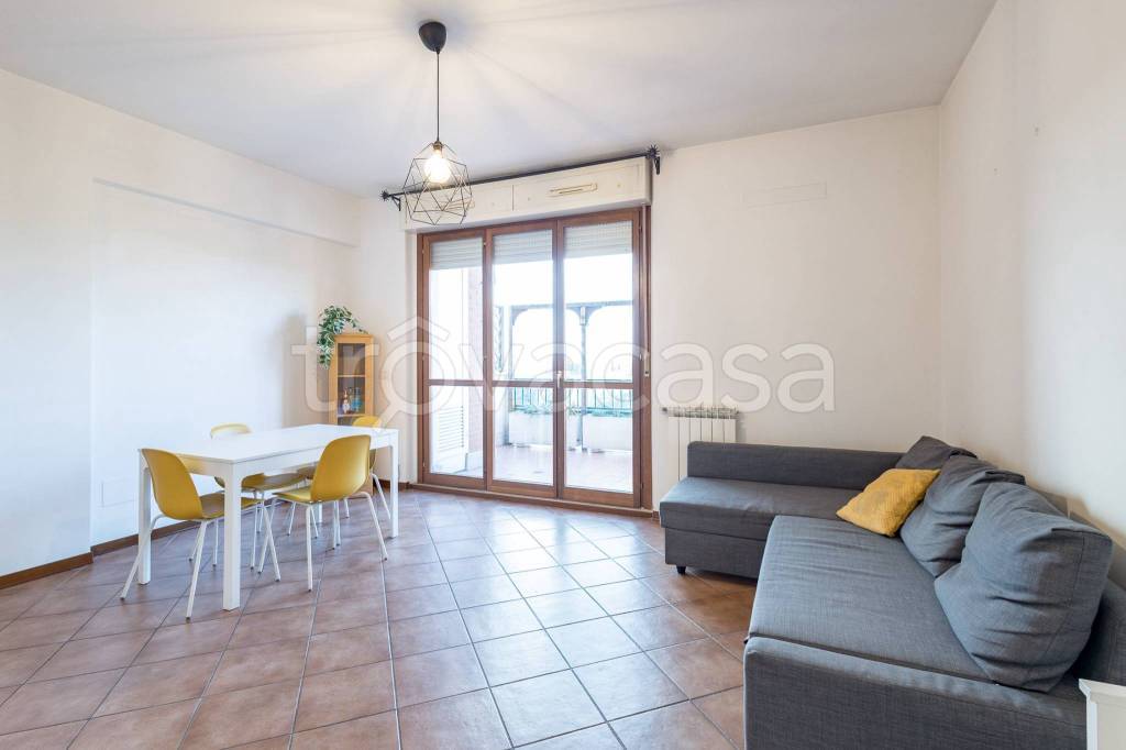 appartamento in vendita a Roma in zona Fonte Laurentina