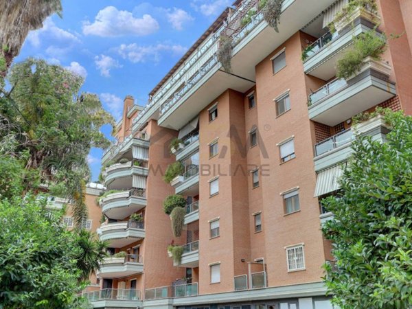 appartamento in vendita a Roma in zona Torrino