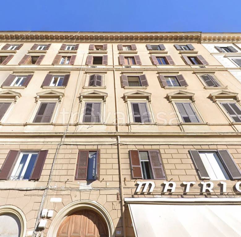 appartamento in vendita a Roma in zona Castro Pretorio