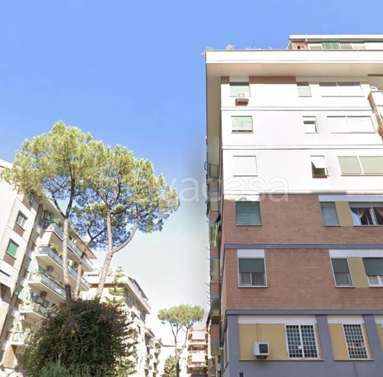 appartamento in vendita a Roma in zona Portuense