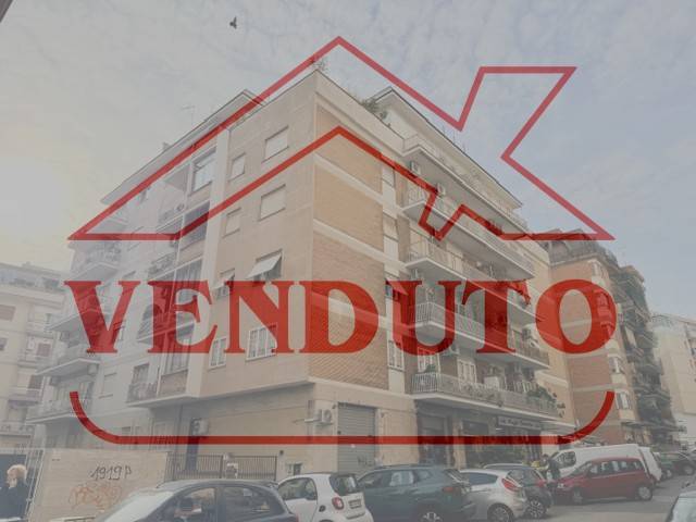 appartamento in vendita a Roma in zona Gianicolense