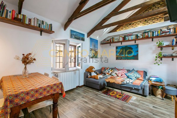 appartamento in vendita a Roma in zona Ostiense