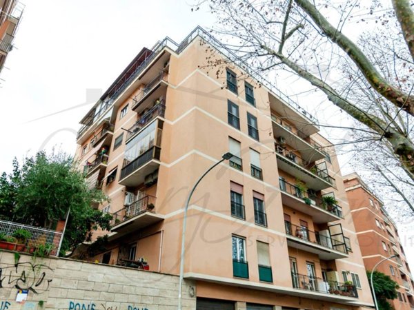 appartamento in vendita a Roma in zona Prenestino-Centocelle