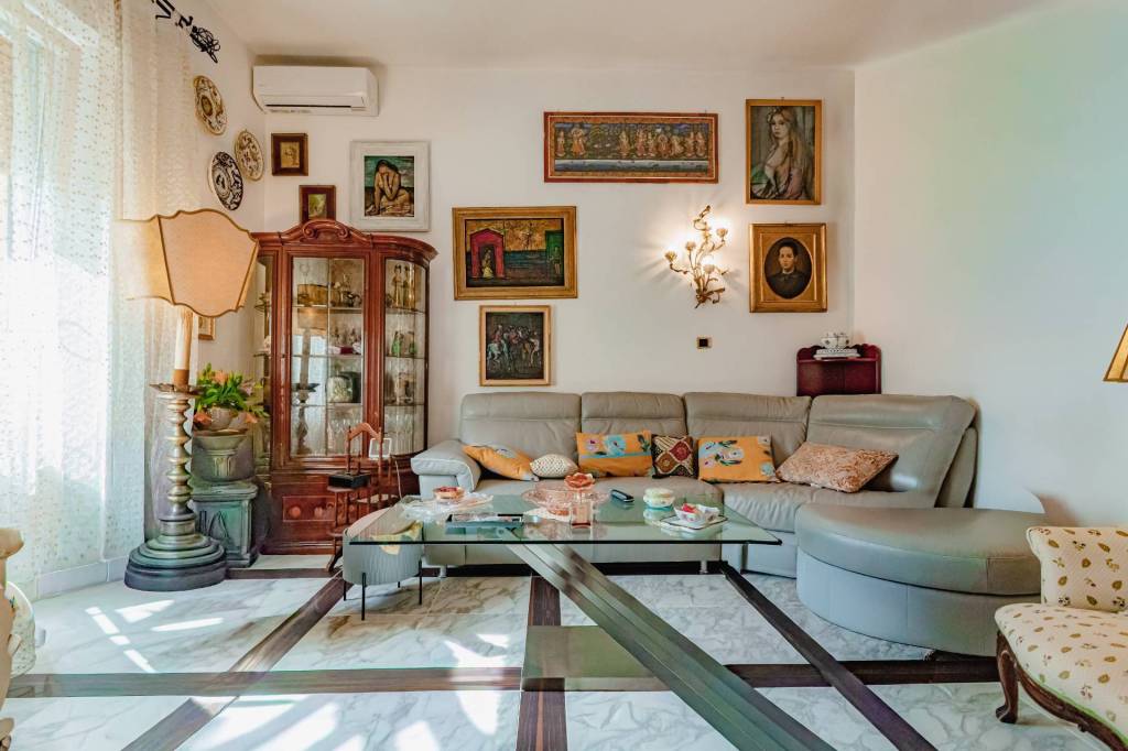 casa indipendente in vendita a Roma in zona Prenestino-Labicano