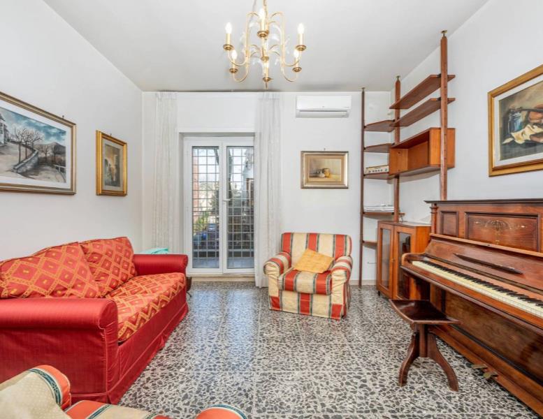appartamento in vendita a Roma in zona Collatino