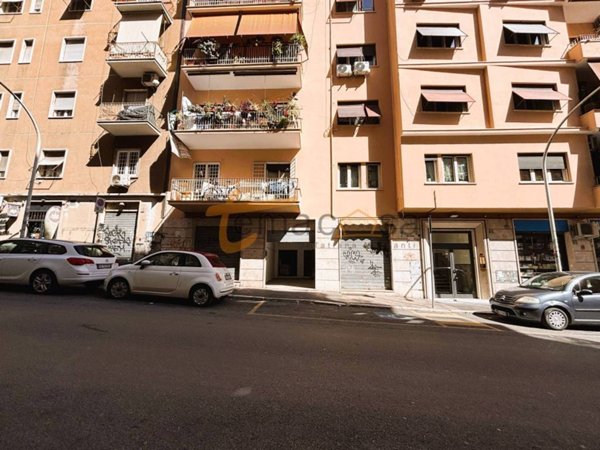casa indipendente in vendita a Roma in zona Tuscolano