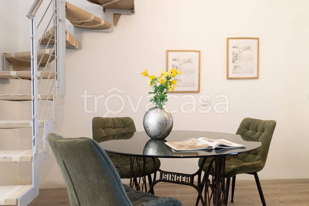 appartamento in vendita a Roma in zona Torrione Cerquetta