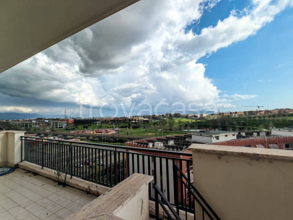 appartamento in vendita a Roma in zona Ponte di Nona