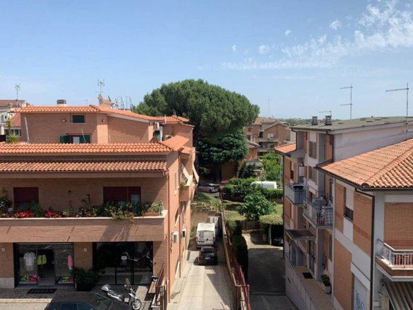 appartamento in vendita a Roma in zona Torrevecchia