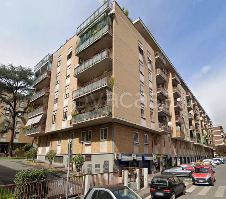 appartamento in vendita a Roma in zona Portuense