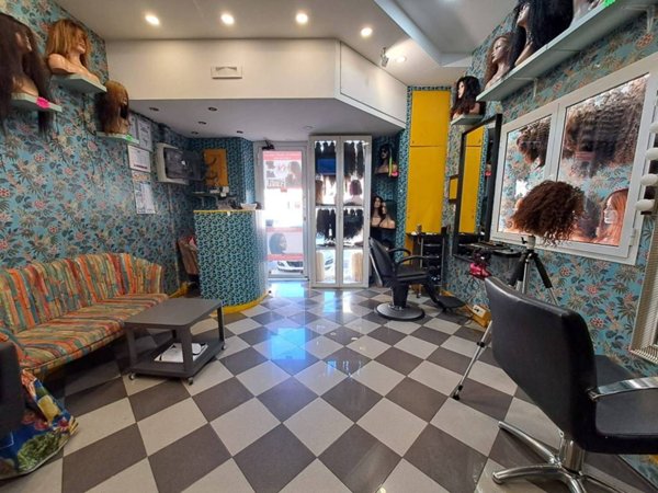 negozio in vendita a Roma in zona Prenestino-Centocelle