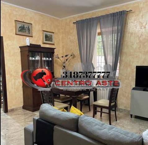 appartamento in vendita a Roma in zona Tor Bella Monaca