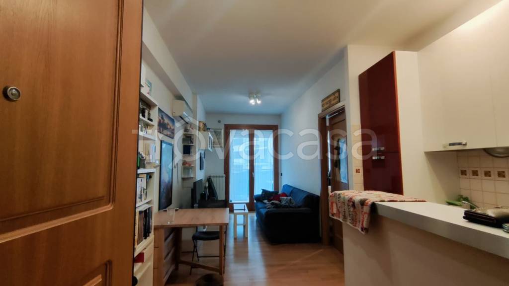 appartamento in vendita a Roma in zona EUR