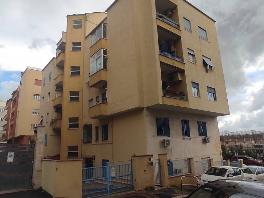 appartamento in vendita a Roma in zona Nomentano