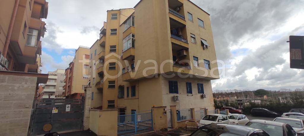 appartamento in vendita a Roma in zona Nomentano