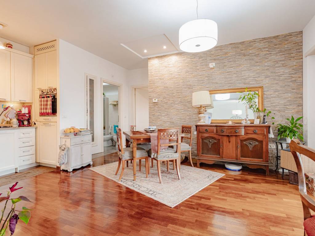 appartamento in vendita a Roma in zona Corviale