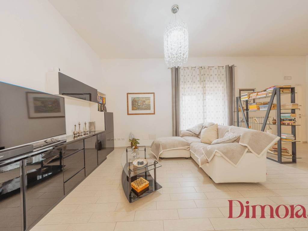 casa indipendente in vendita a Roma in zona Monte Sacro/Talenti