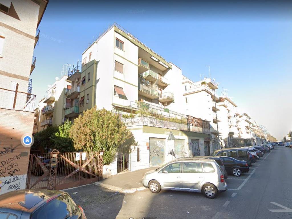 appartamento in vendita a Roma in zona Prenestino-Centocelle
