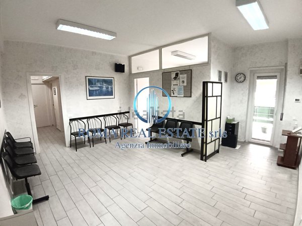 appartamento in vendita a Roma in zona Cinecittà