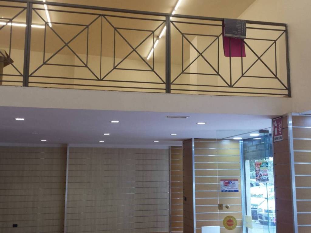 negozio in vendita a Roma