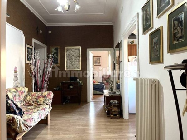 appartamento in vendita a Roma in zona Ostiense