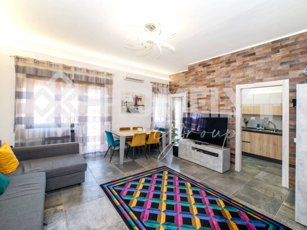 appartamento in vendita a Roma in zona Tomba di Nerone