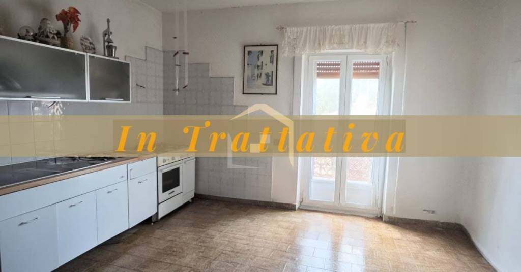 appartamento in vendita a Roma in zona Dragona/Bagnoletto