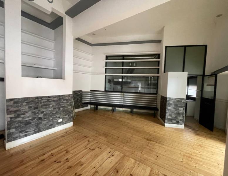 locale commerciale in vendita a Roma in zona Flaminio