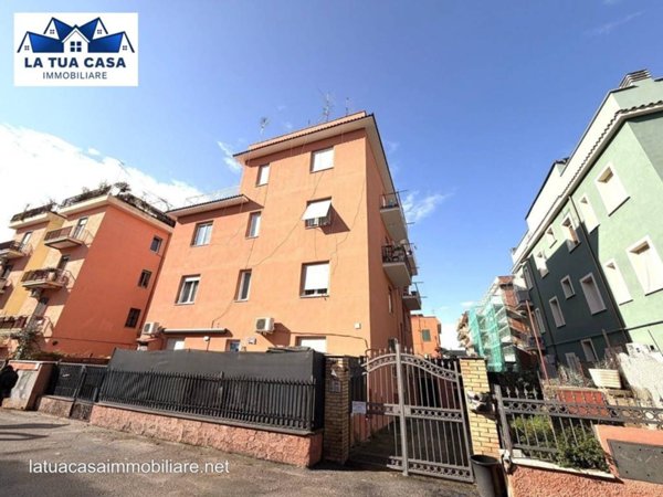 appartamento in vendita a Roma in zona Tor Vergata/Torrenova