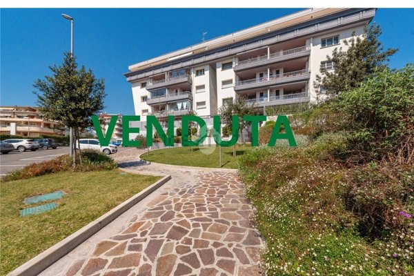 appartamento in vendita a Roma in zona Mezzocammino