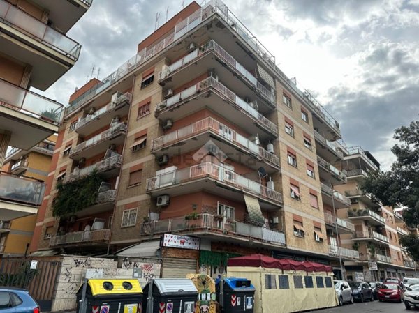 appartamento in vendita a Roma in zona Prenestino-Centocelle
