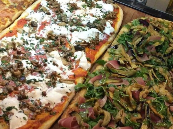 negozio in vendita a Roma in zona Rione Monti/Campitelli