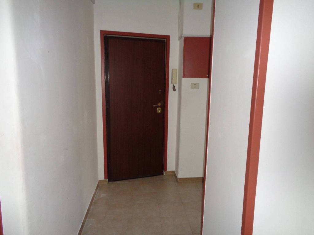 appartamento in vendita a Roma in zona Ostia