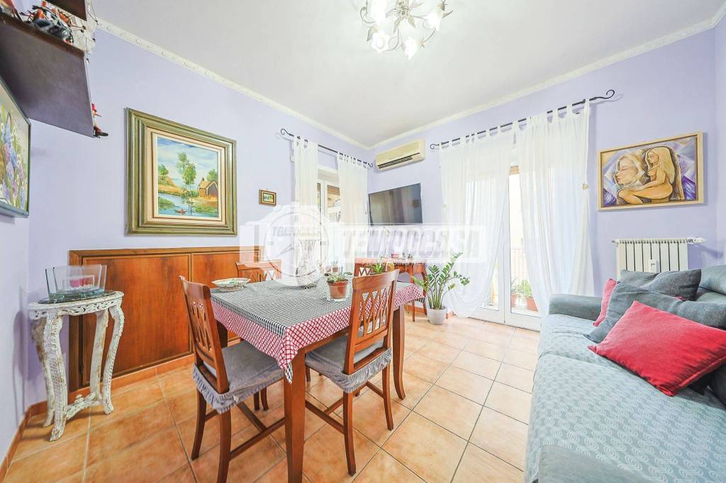 appartamento in vendita a Roma in zona Don Bosco