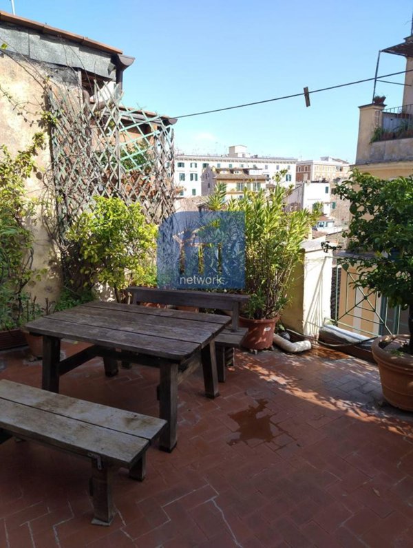 appartamento in vendita a Roma in zona Trastevere