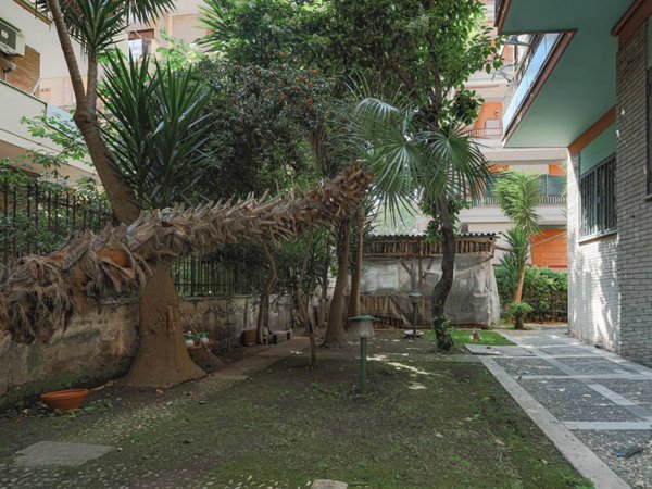appartamento in vendita a Roma in zona Ostia