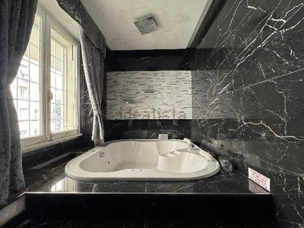 appartamento in vendita a Roma in zona Ostiense