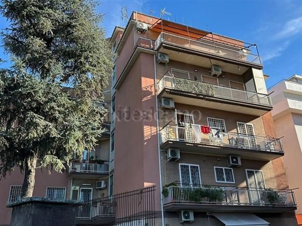 appartamento in vendita a Roma in zona Alessandrino