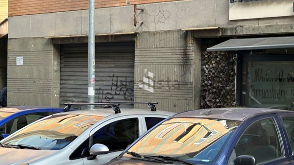 locale commerciale in vendita a Roma in zona Aurelio